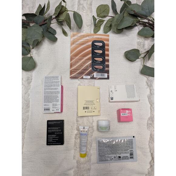 Sephora Deluxe Sized Beauty Sample Bag - Picture 3 of 12